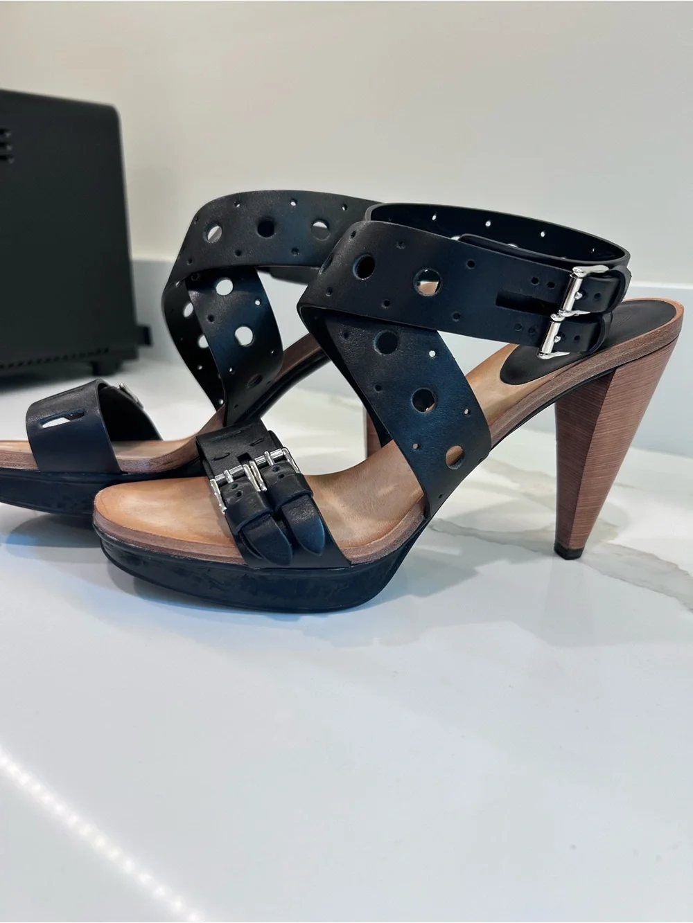 Tod’s Black Sasha Gomma Sandalo Forature Platform Heels
